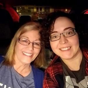 Meet your Posher, Maxine